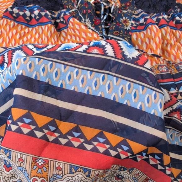 fig and flower Multi-Color Semi-Sheer Top, Size Large, Boho, Lightweight - Picture 4 of 8